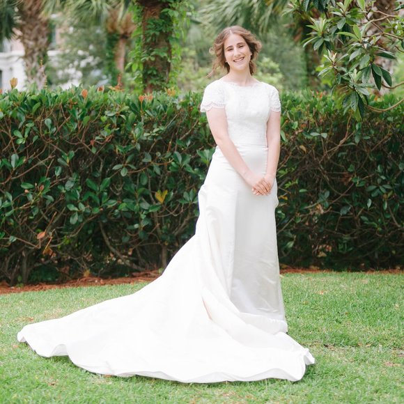 Anomalie Dresses & Skirts - Wedding Dress Size 2